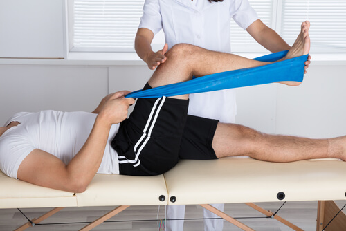 What Types of Jobs Are There In Sports Medicine?